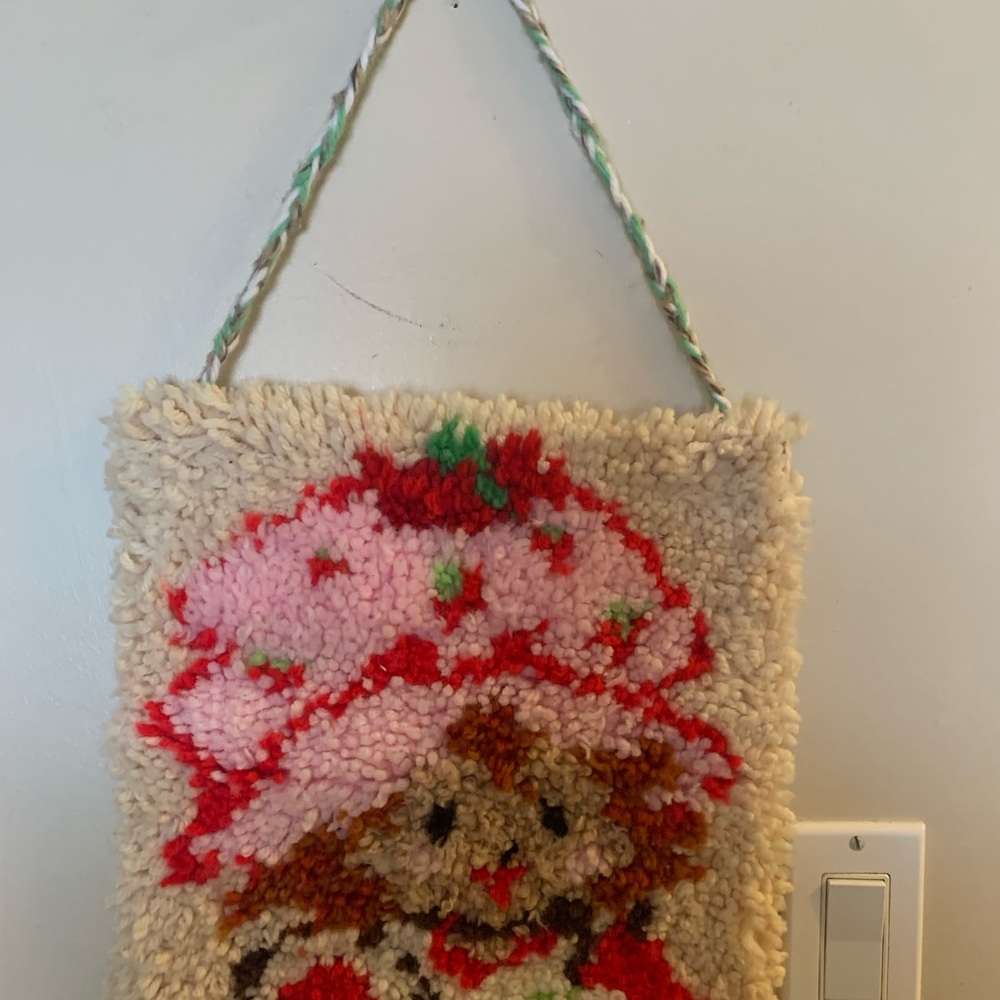 Strawberry Shortcake Hooked Rug Picture - Picture 2 of 3
